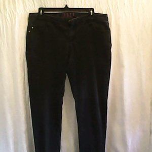 Elle Faded Black Straight leg Jeans